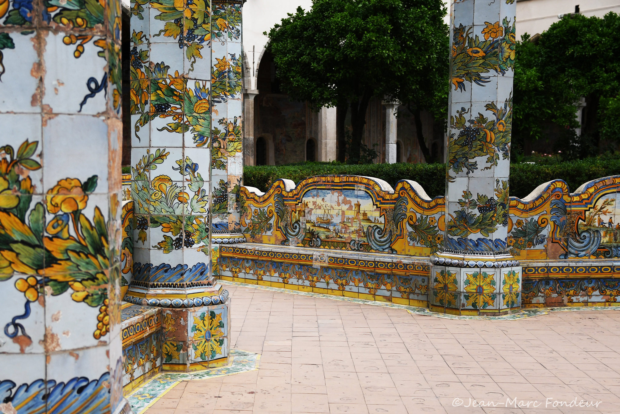 Complesso Monumentale di Santa Chiara, Naples